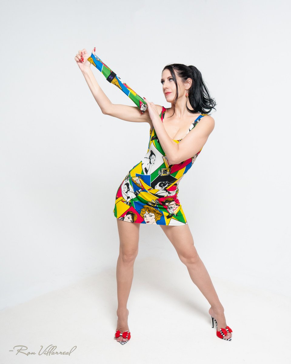 RonVillarreal's tweet photo. (A replacement for the original post)

Another few from our shoot a few months ago...  

Playful Model: @terezasuessman
Dress Design: @terezasuessmandesign
Studio: @the_leslie_studio

#ronvillarrealphotography 
#thepixmagazine https://t.co/Z14TzEjE8O