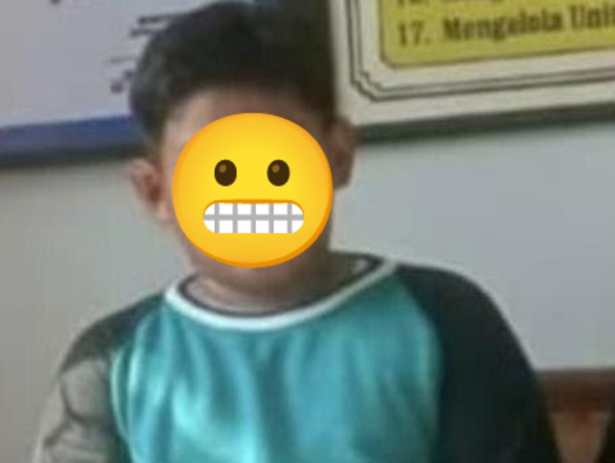 Jateng_Twit's tweet photo. Info ini Lur
Iniloh yang dari kemaren tanya2 Ayah/orangtua terduga pelaku.

Ini tampang bapaknya lurrr

NAMANYA  : YUSUF SUJADI
ALAMATNYA :  MULYOHARJO, PEMALANG, PEMALANG, JAWA TENGAH https://t.co/eoBWVq6GJD