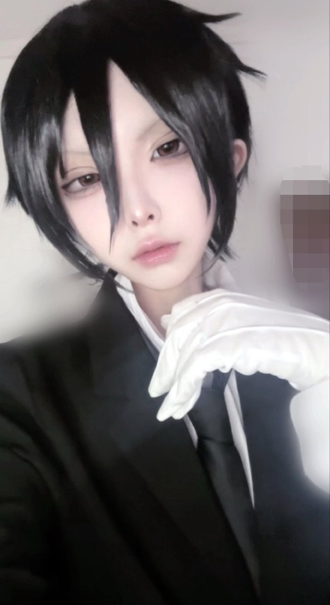 meiro_q6's tweet photo. cos ＿黒執事 https://t.co/19lk7C2gSY