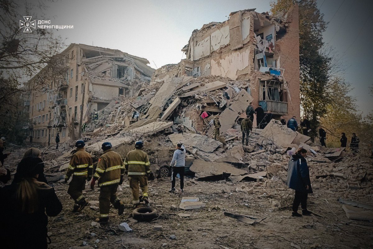 KoretskyiUA's tweet photo. Overnight, Russia launched a combined missile and drone attack on Kyiv and twelve regions. It hit residential buildings, civilian businesses and warehouses. Our energy sector was among the key targets.

In Pryluky, a missile strike completely destroyed one entrance of a five-story apartment building. Five people were killed and 26 others injured, including 5 children. People may still be trapped under the rubble, and the rescue operation is ongoing. In Kremenchuk, four high-rises were badly damaged. Two people were killed and 8 wounded.
In Kirovohrad region, the enemy attacked Oleksandriia. Two people are confirmed dead so far and three more injured. The rescue operation is ongoing.

A missile struck Lozova in Kharkiv region. Dnipro also came under a massive attack, with 5 apartment buildings damaged.

In Zaporizhzhia, the Russians hit a residential building with a drone.

In Kyiv, warehouses and civilian businesses were damaged in several districts. Two people were killed. Rescuers are working at the sites.
In Kyiv region, the enemy struck Obukhiv with missiles twice. Fires broke out at a local enterprise.

My sincere condolences to the families and friends of those killed. All necessary services are working at the sites of the strikes. Thank you to the rescuers, medics, police officers and everyone helping people and responding to the attack.