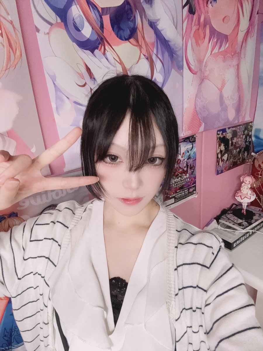 oshu_43's tweet photo. しゅういるよ‼️今日人数少ないか！？最近筋トレ(？)的なのしてるからしゅう1人で3人分の圧をお届けしますよ♪お待ちしていますからね〜🫵 https://t.co/xs77YIPa7F