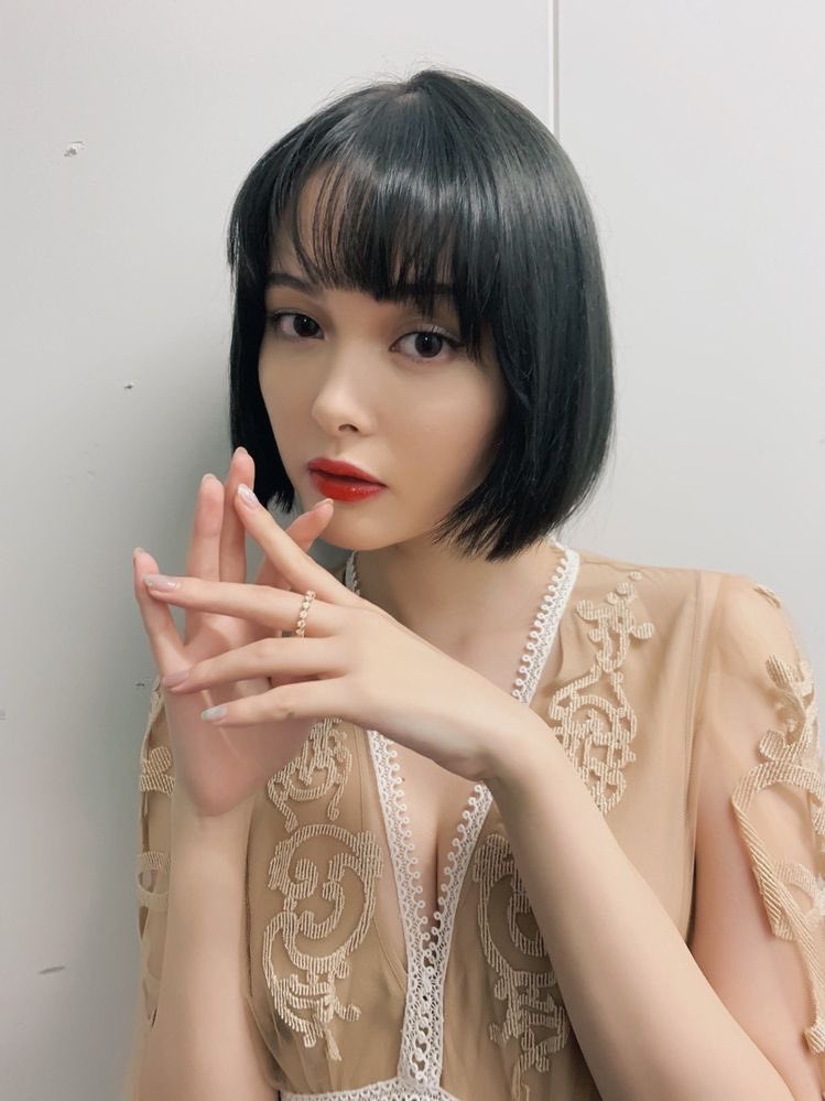 C9H13NO3_rin tweet picture