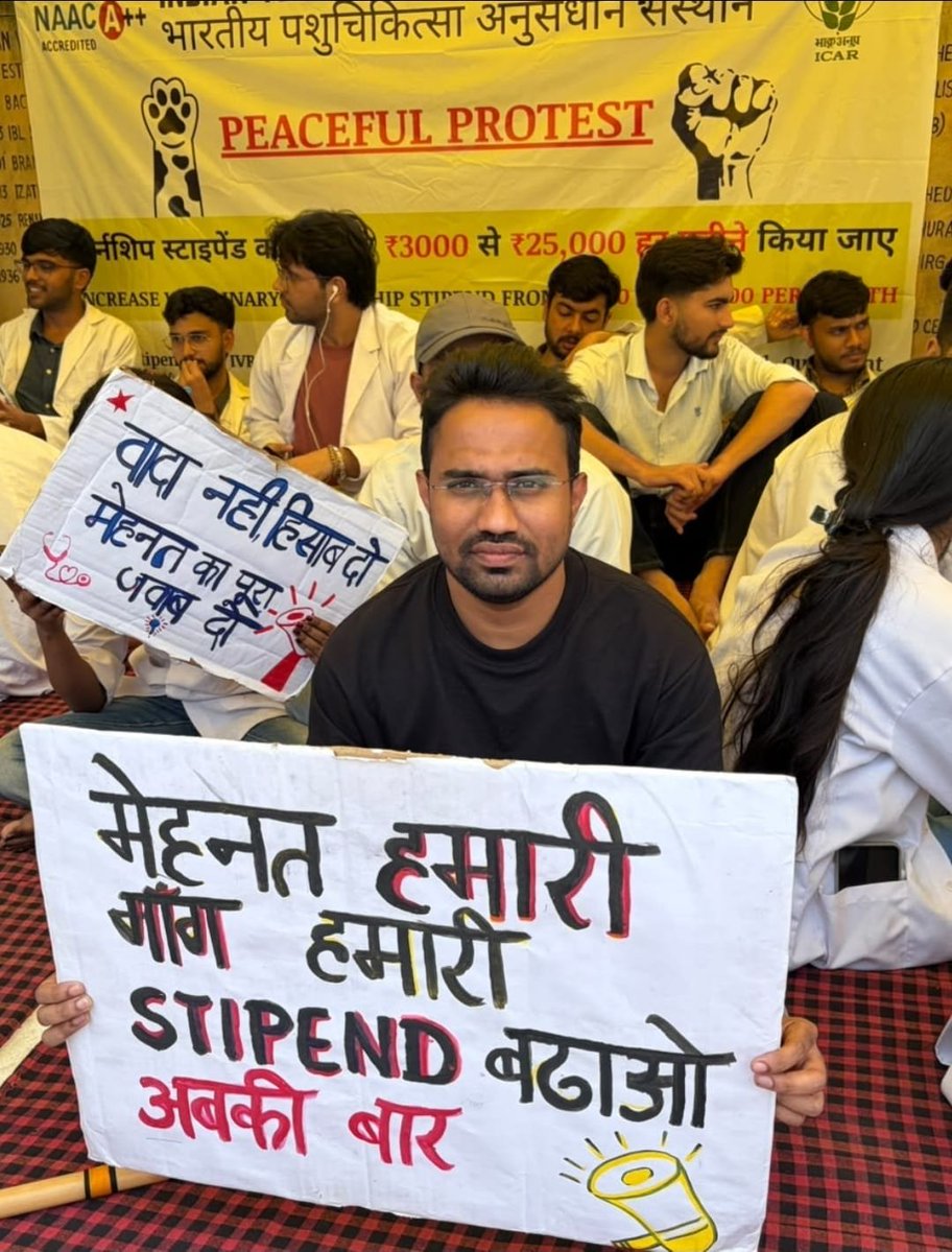 shisha14551's tweet photo. Reporters from @tv9_hindi &amp; @DainikBhaskar are here to strengthen our voice for increment of internship stipend at IVRI
@icarindia @ChouhanShivraj @ivri_1889 @dare_goi @CimmytMl @YashpalSMa16711 @PMOIndia @htTweets @ZeeNews @ndtvindia @ABPNews @indiatvnews 
#IVRIINTERNSTIPEND https://t.co/B2TOFhYvn0
