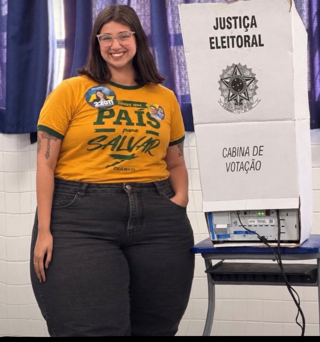 biazocapiroka's tweet photo. @sigmadelondr1na Eduarda campobiano a MAIOR de sp 😍🔥😏 https://t.co/5DrPfweNh0