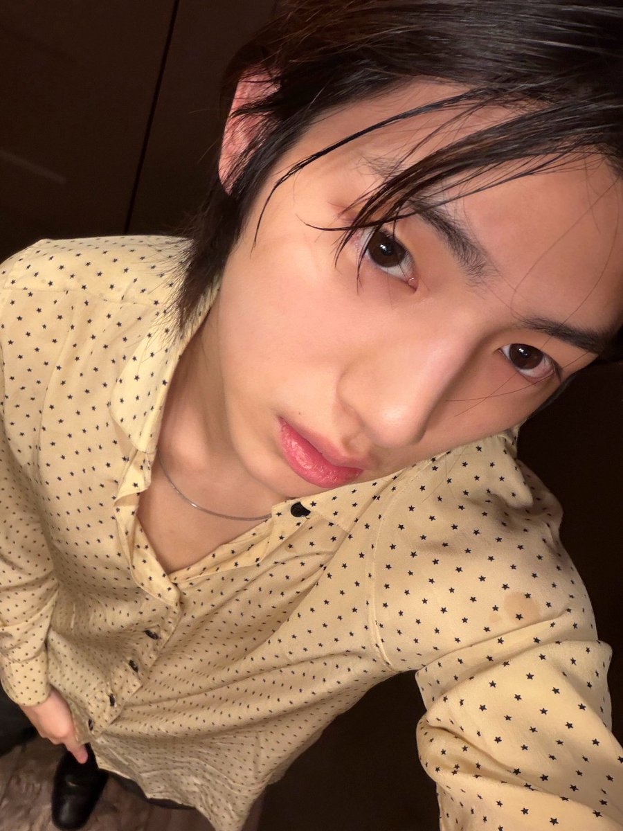 acaiholicc's tweet photo. WE FINALLY GOT POLKA DOTS JUHOON SELCA😭😭 https://t.co/mEPcbUN6Gr