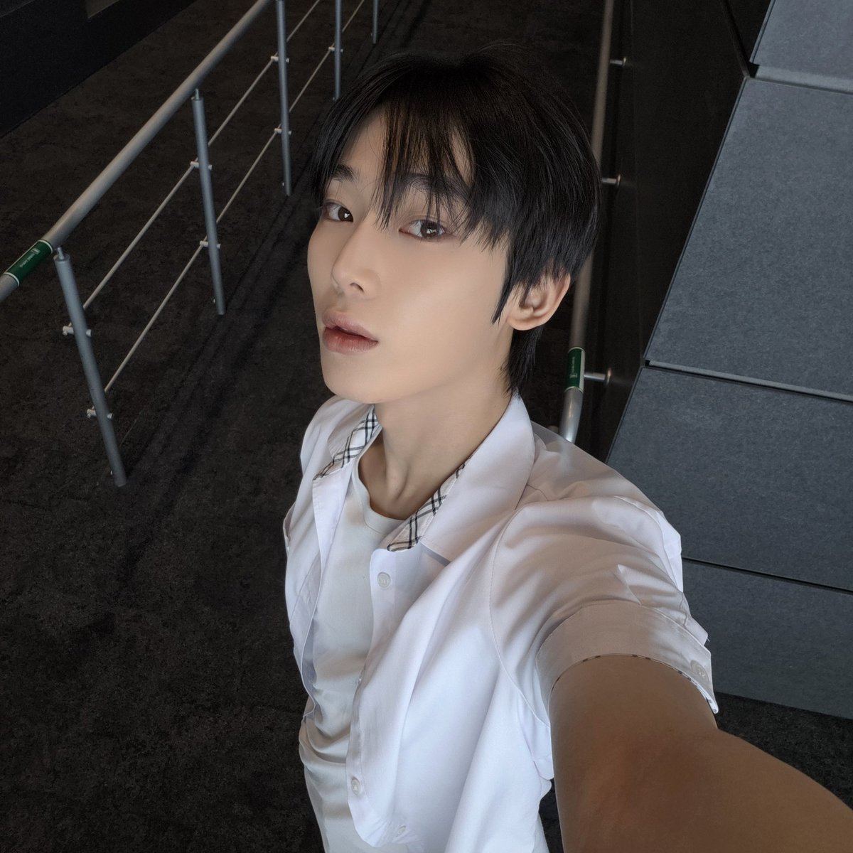 letsshugartalk's tweet photo. 20261007 엔하이픈 선우 디엠
교복셀카👶🫶 https://t.co/Eo8fOM3XyA