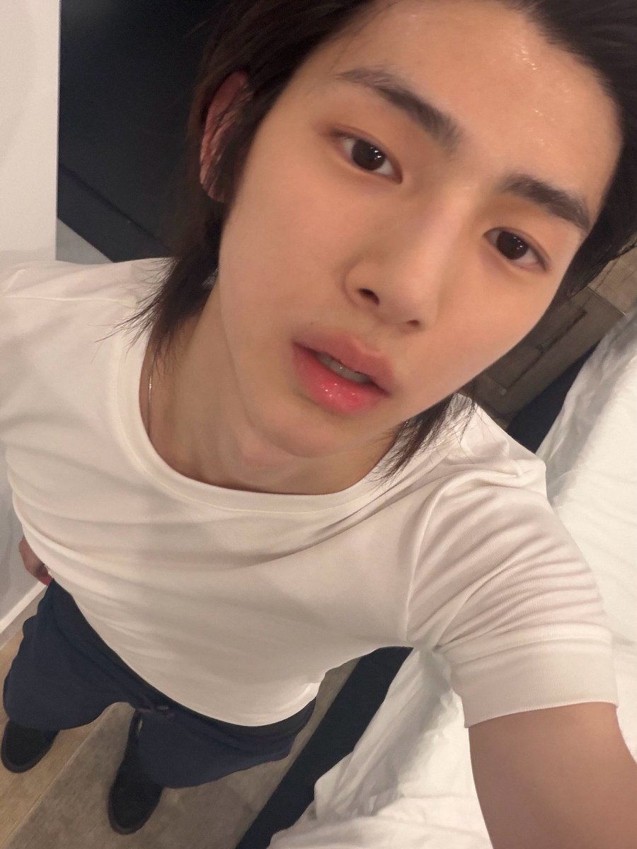 _kuchipachi's tweet photo. 땀이란건 좋은거구나… https://t.co/t6EMOL8TAj