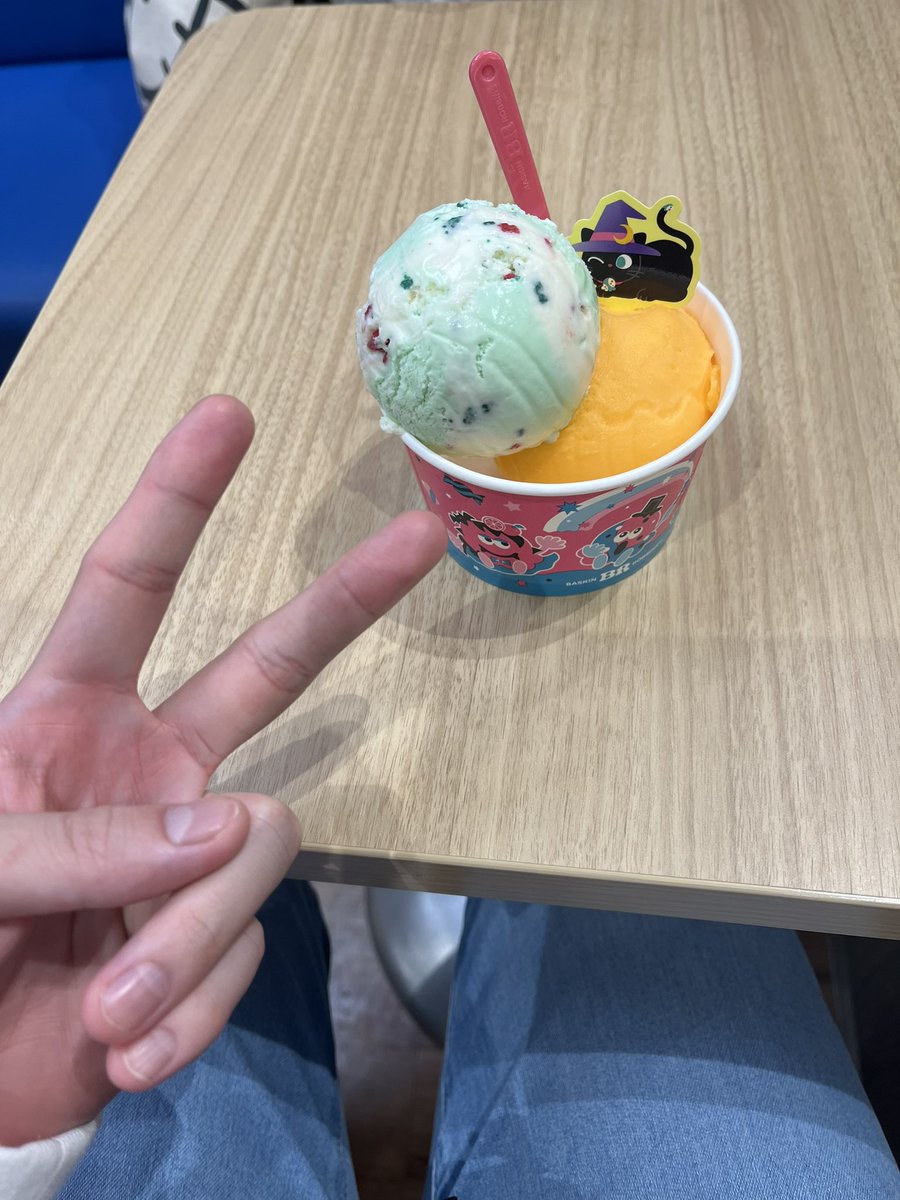 Mothimothi357's tweet photo. アーイス♡ https://t.co/sruapIBhJK