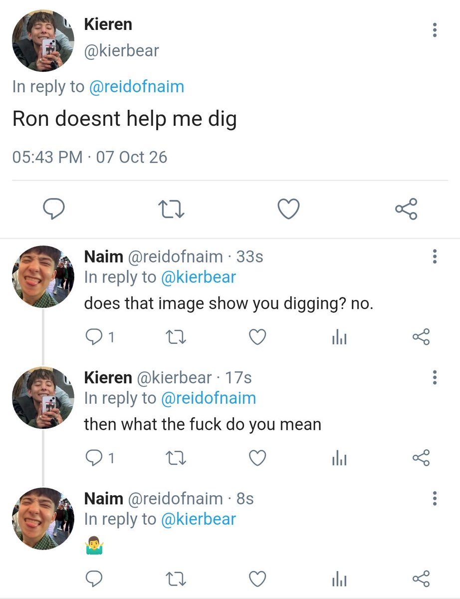 ParkBenchTheBug's tweet photo. mini smau. kind of #ronren? just dumb as hell https://t.co/BjvMHqF2Sh
