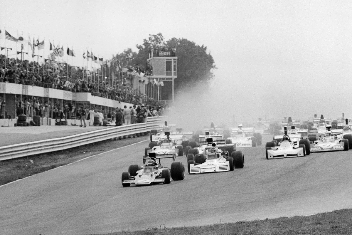 MsportXtra's tweet photo. #F1 #OnThisDay, October 7th 1973. At Watkins Glen, Ronnie Peterson (Lotus) went from pole to win the #USGP . James Hunt (March) was 0.6s behind to finish 2nd while some 23s. behind Peterson, Carlos Reutemann (@BrabhamOfficial ) took 3rd. https://t.co/MAlvwPyVOx #MsportXtra https://t.co/puuLJI7yYc