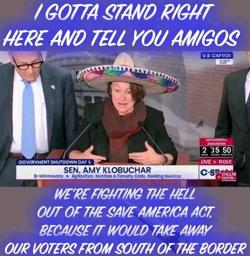 thomasisconserv's tweet photo. @XiomaraCastroZ, when you, personally, send garbage here, we have every right to return them.  @realDonaldTrump, no more port calls for Honduras.  We should also send $0 in foreign aid. https://t.co/eP8vda1GvC