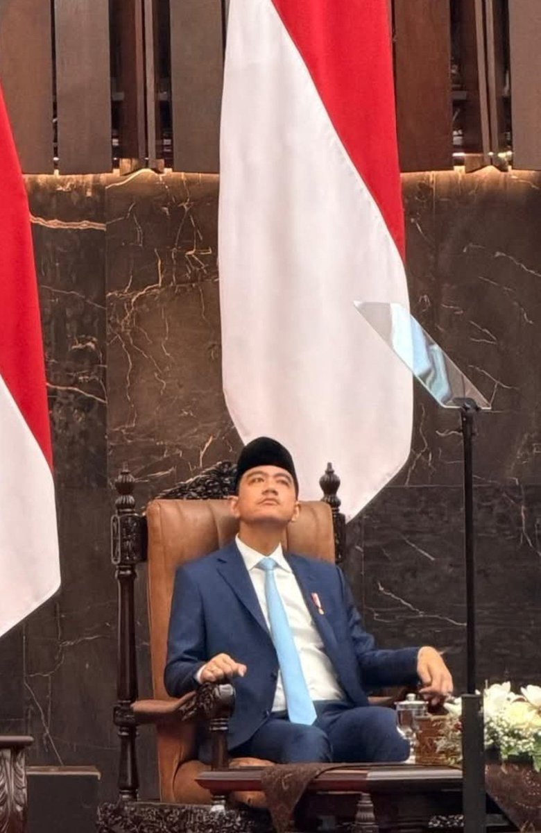 Neiska55l's tweet photo. Indonesia memang pantasnya punya wapres Gibran.. https://t.co/p87vJGbyq1