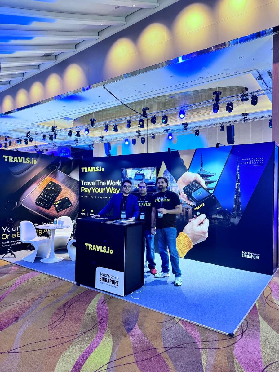 TravlsCard's tweet photo. TRAVLS Team has officially landed at #TOKEN2049 Singapore. ✈️🇸🇬

📍 Booth PB5-72

The booth is ready, the team is here, and we’re looking forward to meeting everyone building the next wave of crypto with Travls Cards. 👀

If you’re at TOKEN2049, come say hi.👋 https://t.co/yXzkIwVtXR