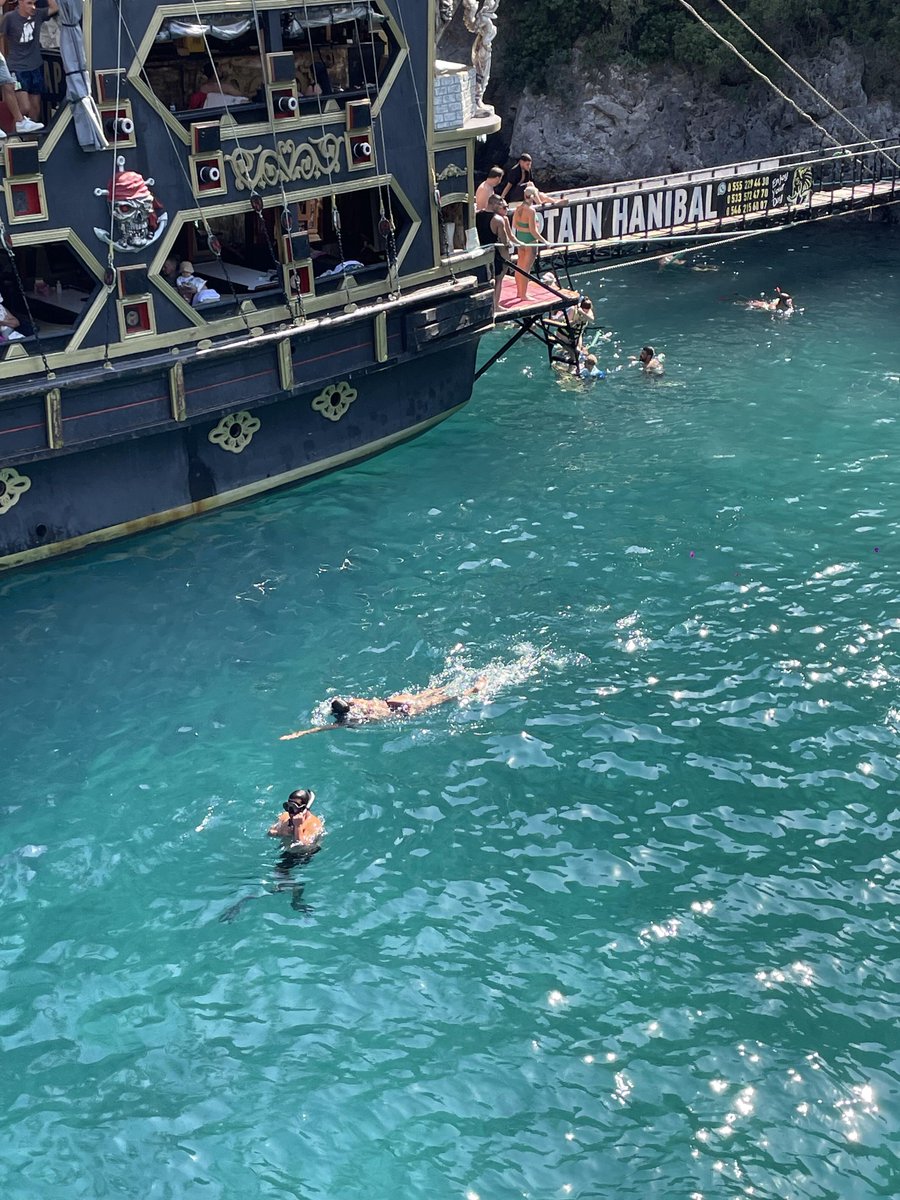 charming_moodg's tweet photo. Some blue memories from the Mediterranean. https://t.co/boYwM5ulpu