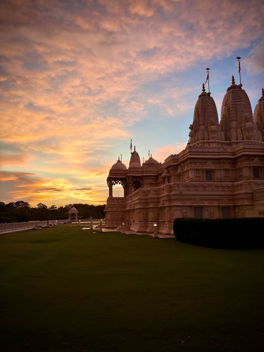 mandirclicks's tweet photo. BAPS Swaminarayan Mandir Atlanta USA https://t.co/zCqsQFj1vN
