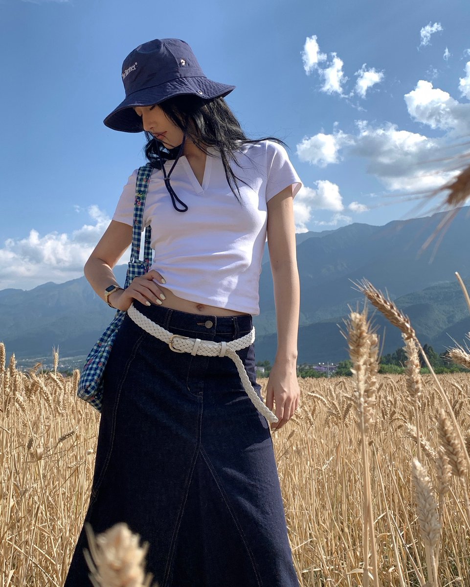Michell41665219's tweet photo. 心の中にぽっかりと穴が空いたような、不思議な静けさ。明日も頑張っていこう！ 😊
YNTRo https://t.co/3kKReJpHq8