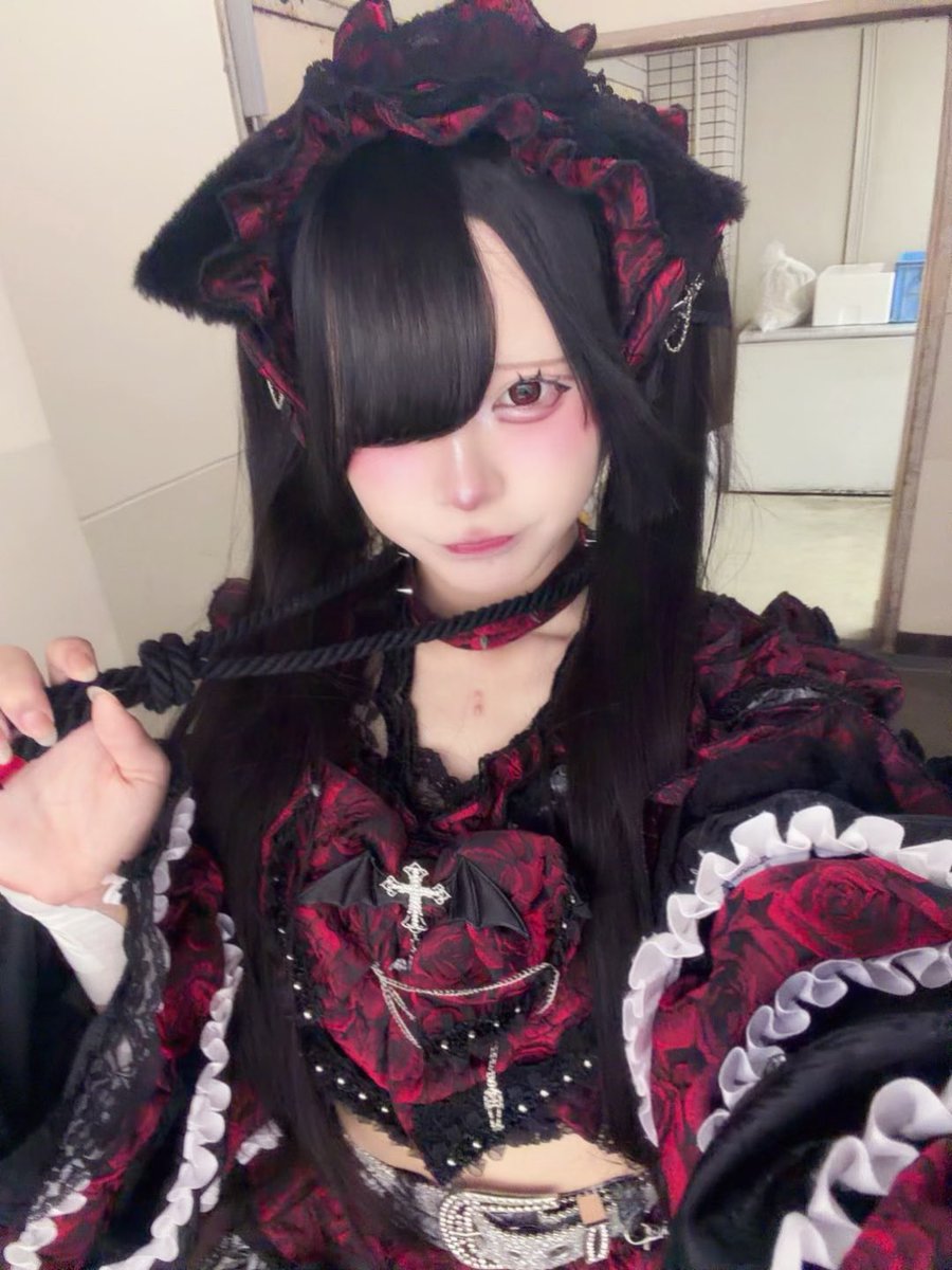 Lv__maru3's tweet photo. 今日生誕衣装❤️‍🩹 https://t.co/WZ1OtocyIw