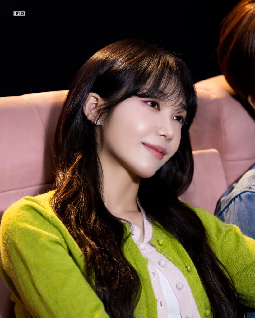 BILLIONS_ent_'s tweet photo. ⠀
[💌] #정은지
⠀
은지를 Just Love 하게되는 <파도 (i love LOVE)> 뮤직비디오 비하인드 #2 🌊💞
지금 바로 공개합니다!
⠀
🔗 https://t.co/mmrXWIzhKw
⠀
#JEONGEUNJI
#썸머아이 #Summer_I
#빌리언스 #BILLIONS https://t.co/sFHoUXak1b
