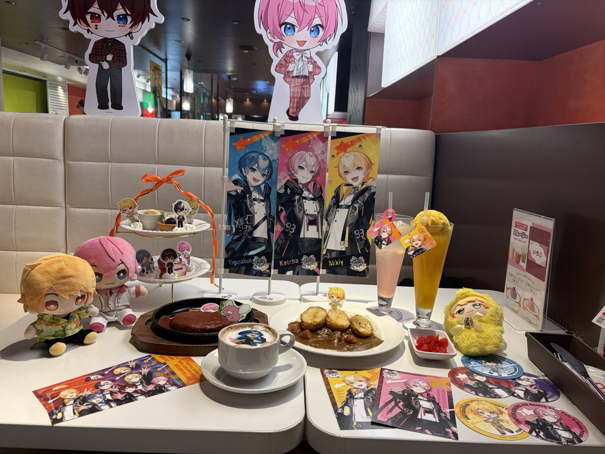 konpoooom's tweet photo. すごく楽しかった♡
あとあと、私たちのすぐ後にご入店されたお母様と娘様が🩷さん💜さん推してて、コースター出なかったみたいなので💜さんをプレゼン���したら一生懸命私の推し尋ねて探してくれたり、缶バも交換してくれてほんと素敵な方でした（ ᵕ̩̩ ᵕ̩̩ ）✨️また会いたい。 https://t.co/GHpKMmAr2x