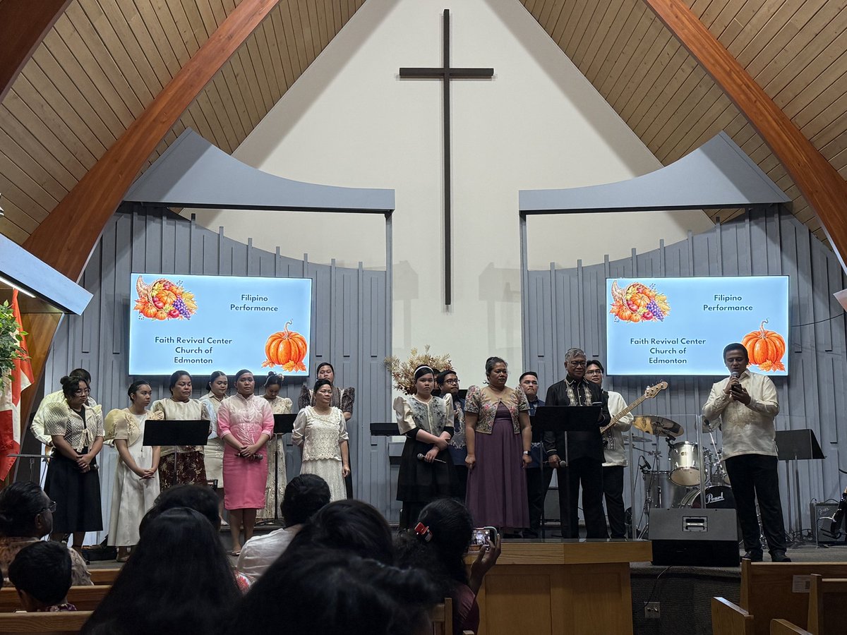 dmelanson1's tweet photo. Our multi‑ethnic, interdenominational Thanksgiving celebration featured vibrant traditions from Ghana, Latin America, the Philippines, India, and Canada. Many roots, one table.
#Thanksgiving
#Blesseed
#UnityInDiversity
#ManyRootsOneTable
#BeaumontAB https://t.co/nAsNdUaHVq