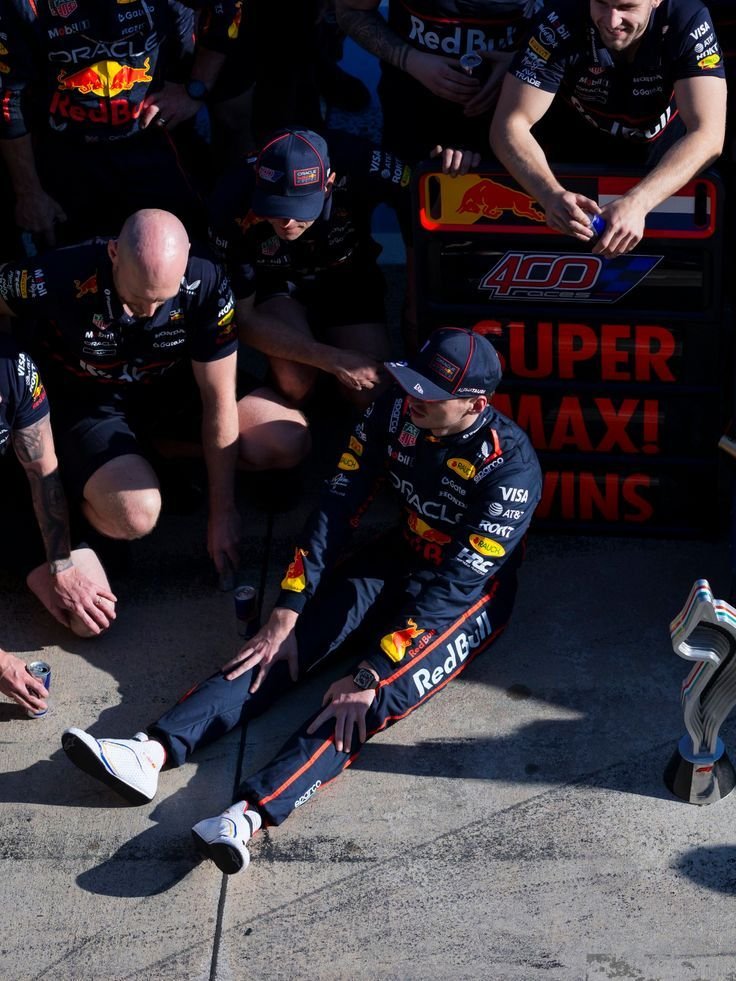 lilac_33_'s tweet photo. Category : pocket sized max verstappen https://t.co/IKbmAfPDVS