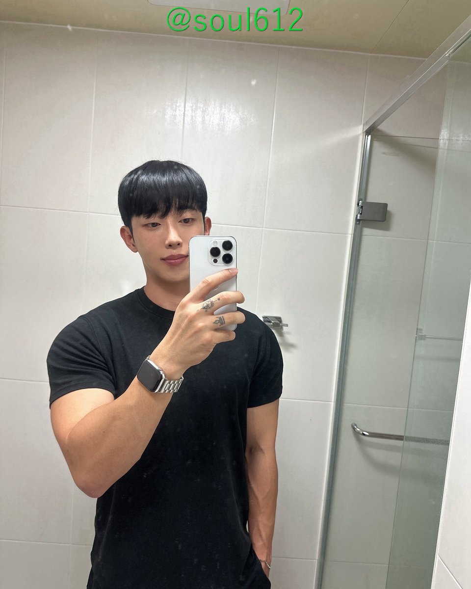 Pac_Loco's tweet photo. 연락하다가 만날사람
#게이 #게이 #ㄱㅊㅅ #게친소 https://t.co/vFENcCnw3A