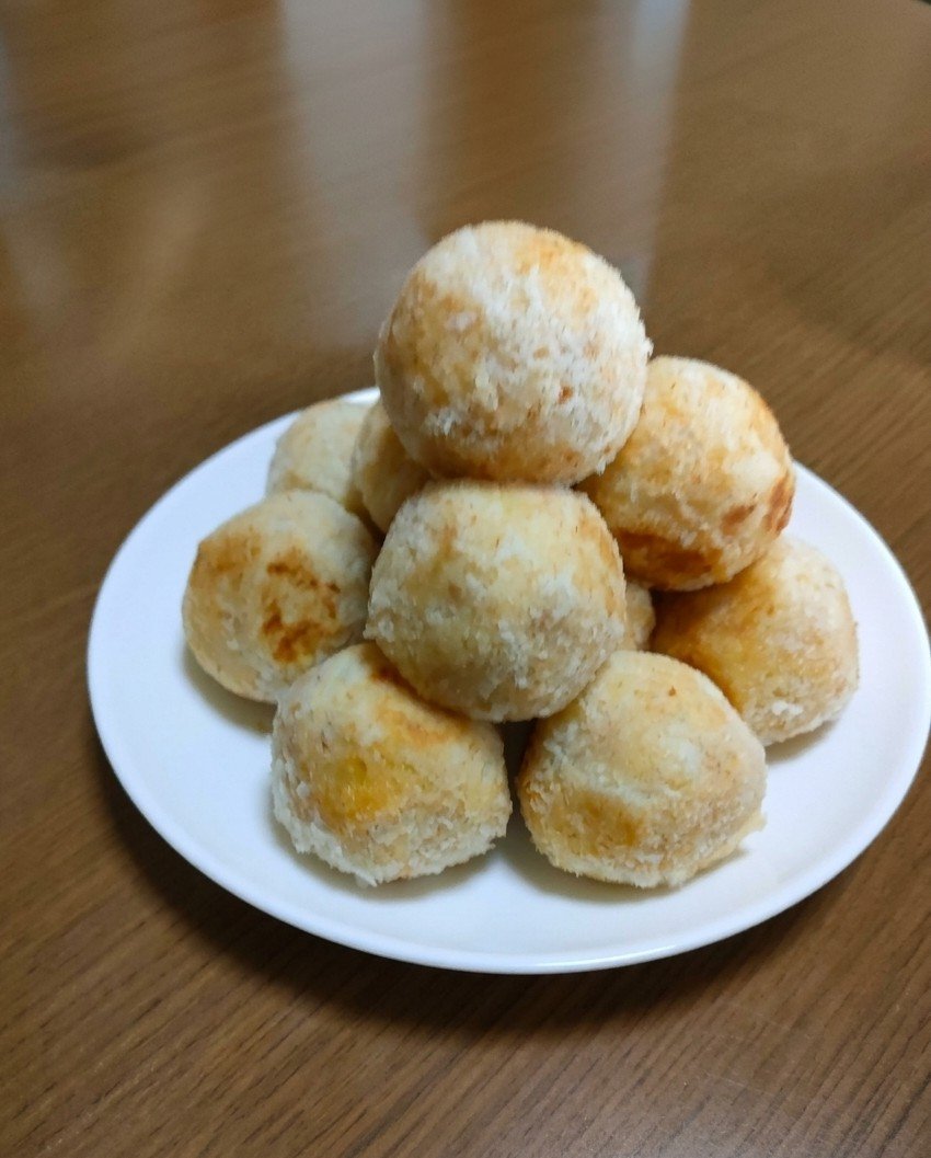 raguiEri's tweet photo. 今日私が働いてる飲食店にテレビ来たって！
私がたまに見る番組！
私の出勤30分前くぅー見たかったなー
また入店のところとか撮りにくるみたいだから遭遇出来るかな？
放送楽しみ！

昨日作ったお月見風コロッケを添えて https://t.co/9lN4TVOrly