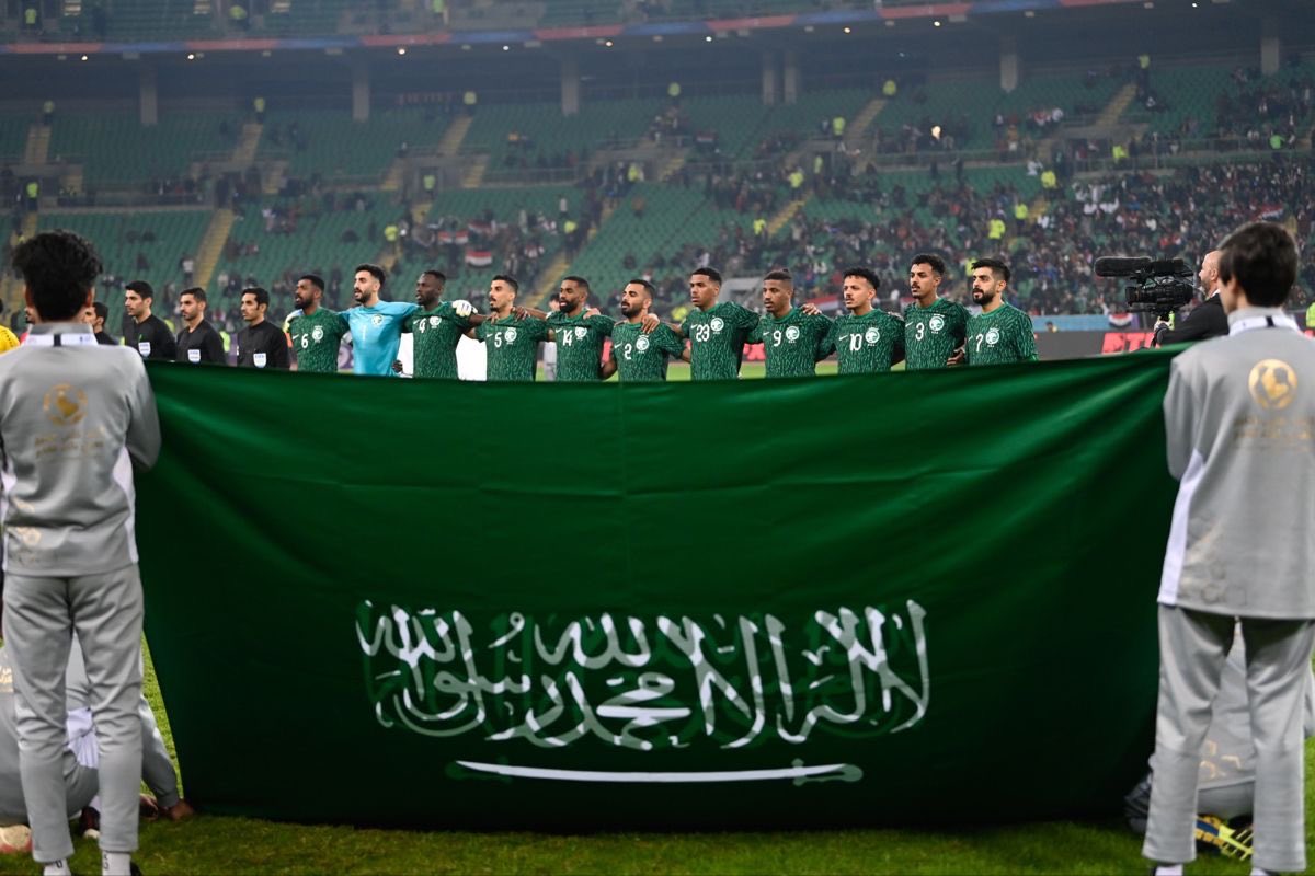 eiinac's tweet photo. @D360bank السعودية ليست مجرد وطن، هي حكاية انتماء نعيشها كل يوم، وأرضٌ نحمل اسمها بفخر أينما ذهبنا. 🇸🇦🏆
فيها تاريخٌ عريق، وحاضرٌ يتغير ويتطور، ومستقبلٌ نصنعه بطموحنا.
دام عزك يا وطن، ودامت رايتك خضراء عالية، ودامت السعودية دارنا وفخرنا 💚💚🏆🏆 https://t.co/WQmBmvmruV