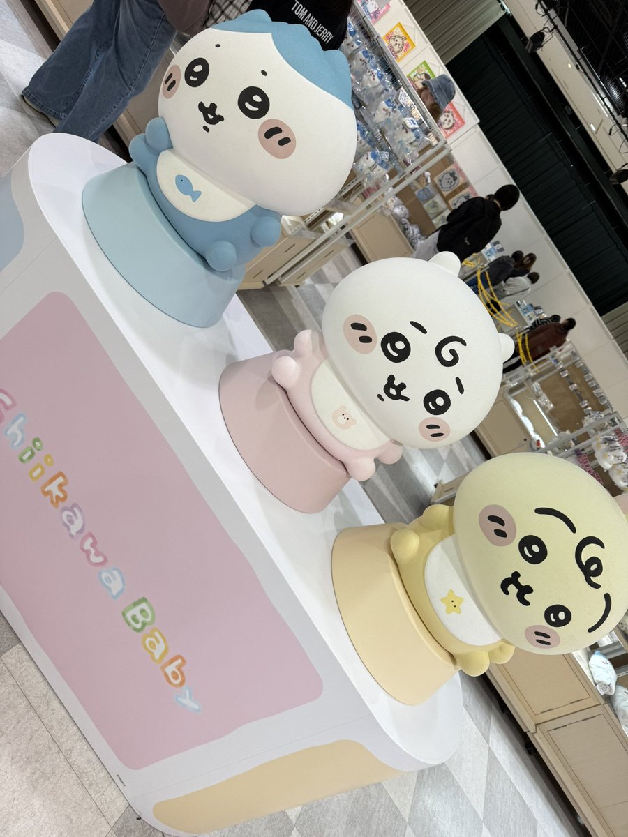 ebibi_606208's tweet photo. 来ちゃった！ポップアップストア https://t.co/O0vZuSjJ6Z
