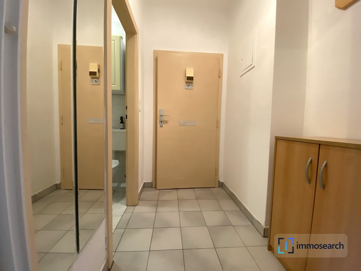immo_aldin's tweet photo. Neu im Angebot: Diese 1-Zimmer-Wohnung in 2340 Mödling bietet 25 m², eine ruhige Lage und Blick ins Grüne. Der Preis beträgt 129.000 EUR.

Mehr erfahren: https://t.co/5f86kW6O6B

#Mödling #Wohnung #Immobilie #Anleger #Kaufpreis https://t.co/1Lh23AkV0l