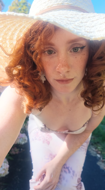 amyisgingerr's tweet photo. you just found an angel🤍 https://t.co/k40fJAvp9Z