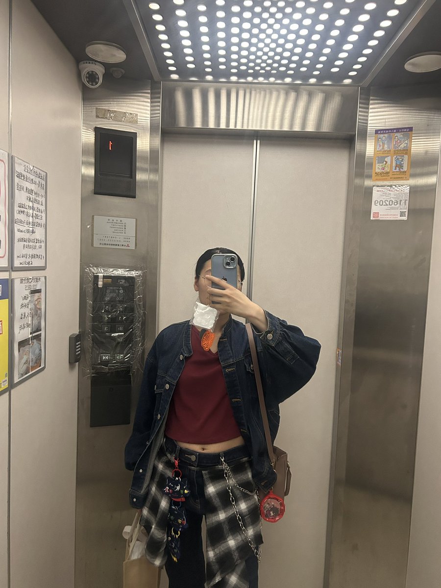lilth510196's tweet photo. 先日ヒプマイ12th Live DAY 2生配信行きました！

友達が参戦服のコーデ考えてくれて、しかも手作りの山田家🐈チームで作ってくれたの 本当に本当に大感謝すぎる〜〜！！🥹
来年も台湾で13th Live中継ありますように〜〜！！😭🙏🏻 https://t.co/CjTd0LLmHA