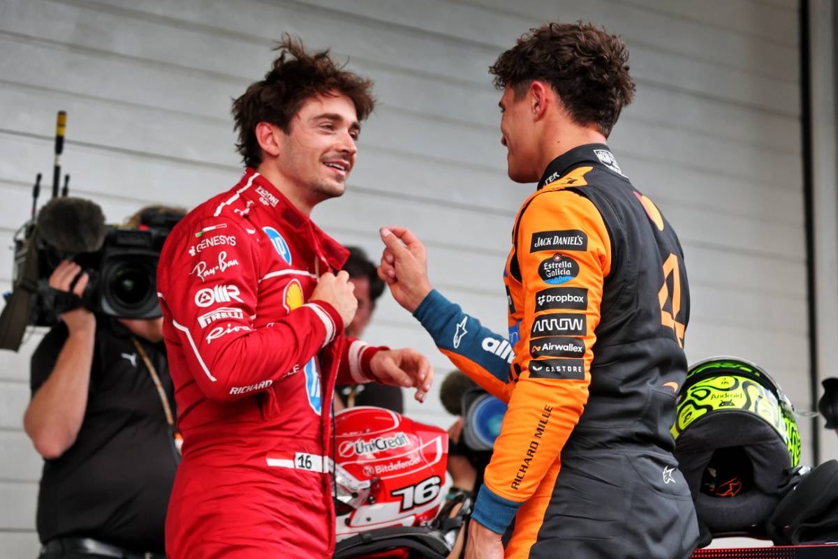 PASSiiON_F1's tweet photo. 📊 A noté que Charles Leclerc a dépassé Lando Norris au championnat à l’issu du GP de Bahreïn 👏

Leclerc - 191 pts 

Norris - 188 pts 

#F1 #SingaporeGP 🇸🇬 https://t.co/SFTteOzn3e