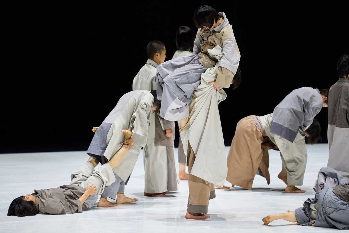 FundBaluarte's tweet photo. ✨ Anoche inauguramos la Temporada 26-27 de Fundación Baluarte con el debut en Pamplona de TAO Dance Theater, que presentaron 13 y 14 en el marco de los Encuentros de Pamplona / Iruñeko Topaketak 2026. https://t.co/Kb3lshtp8a