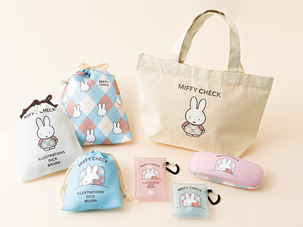 miffy_japan's tweet photo. ◆◇MIFFY CHECK◇◆

秋の新シリーズ「MIFFY CHECK」が登場します。 アーガイルチェックをモチーフにしたあたたかみのあるデザインです。

詳細は「ミッフィー情報 サイトグッズ情報」へ👇
https://t.co/Y1viDOIRTB https://t.co/aXTOYh3rnO