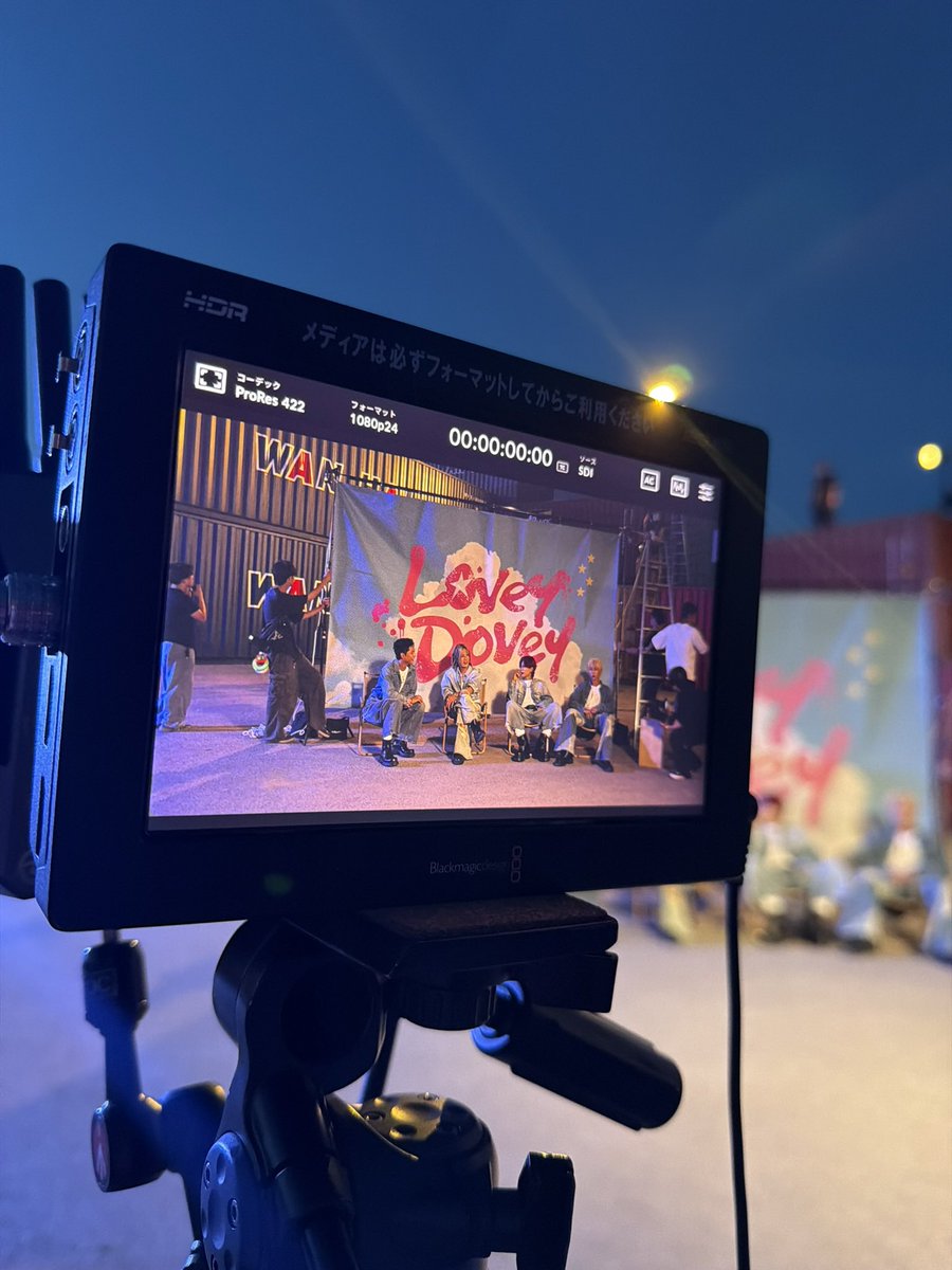 owv_official's tweet photo. #OWV_ラビダビ
━━━━━━━━☀️

                         Billboard 
                   JAPAN Hot 100
　　　            6位 OWV ✨

デビュー6周年の大切な日にリリースされた
「Lovey-Dovey」が6位を獲得しました👑

#OWV と #QWV がいるこの世界を
ラビダビにしよう ❤️💜💛💙💚

#ThanksQWV https://t.co/Rq2VG6AlBm