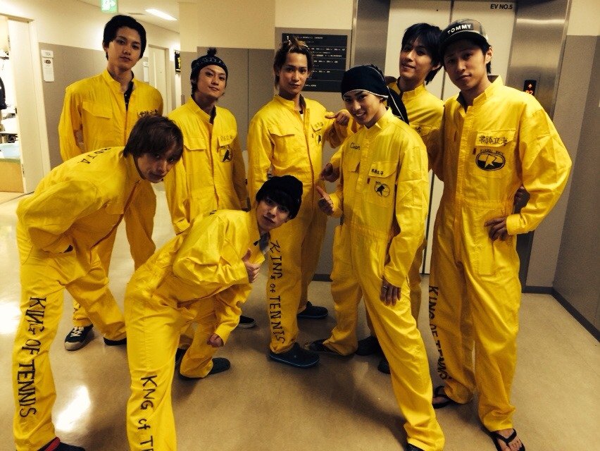 motohisa_0101's tweet photo. 観に行って本当に良かった。
あー、素敵。素敵です。
楽しい時間をありがとうございました。

劇場の名前は変わったけど
あの劇場で過ごした青春の思い出は
何にも変わらず、鮮明によみがえり
沢山の事を思い出しました。

懐かしい写真を添えて。

#新テニミュ https://t.co/NNf5Ol5WBQ