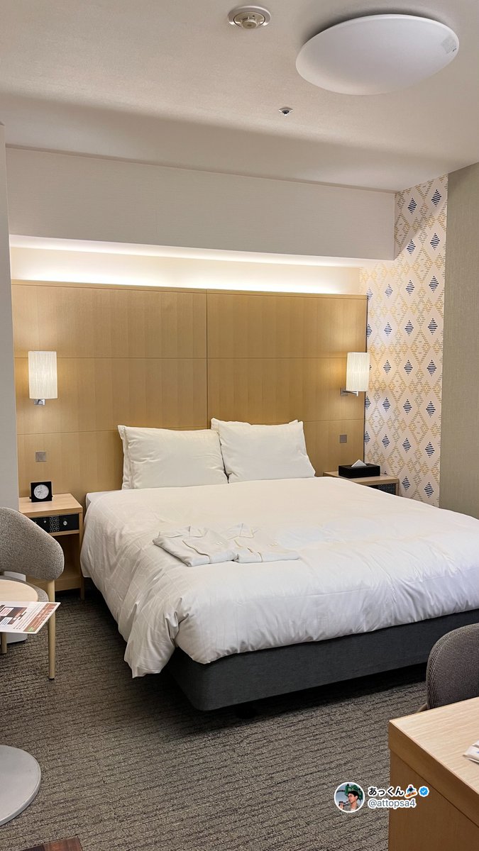 attopsa4's tweet photo. ทางนี้ทีม Richmond Hotel ครับบบ🍏
🏨 อีกหนึ่งเครือโรงแรมในญี่ปุ่นที่โคตรจะประทับใจ ห้องพักสบาย เตียงนุ่ม สิ่งอำนวยความสะดวกครบที่สุดดดด✨

สำหรับผมราคาถือว่าไม่แพงจนเกินไป แถมห้องใหญ่กว่าโรงแรมอื่น ๆ ด้วยครับบ มีที่เก็บกระเป๋าเดินทางตรงประตูทางเข้าห้องอยู่ด้วย ไม่เกะกะเลยครับบบ

ใครกำลังหาที่พัก ลองเก็บเครือนี้ไว้เป็นตัวเลือกเลยยย😆