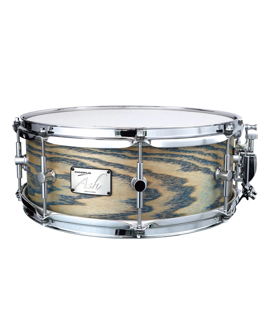 CANOPUSDRUMS's tweet photo. We have combined the ash material with poplar and, using Canopus’ original processing technique for the bearing edges, this has enabled us to create a drum sound with a “seasoned taste” to it.
https://t.co/A31wlqacb4 https://t.co/7PlsjWobue