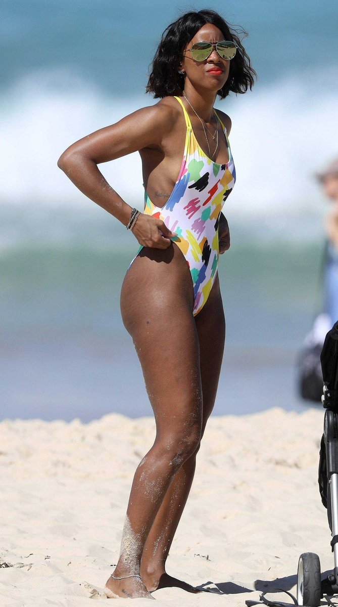 imagedept's tweet photo. Old pictures of Kelly Rowland at a Sydney beach resurfaces, 2017.

She was in Australia filming for THE VOICE https://t.co/NxeKYwbyXN