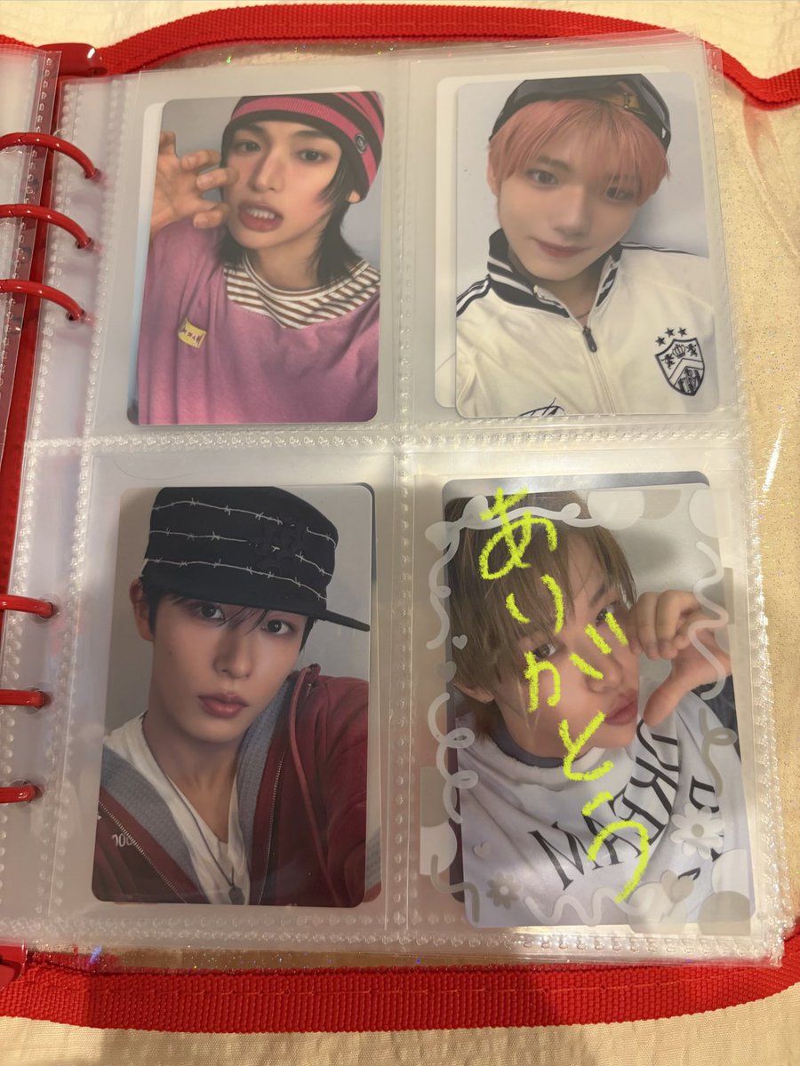 suuwoon1018's tweet photo. KO1KEYZ トレカ 交換
譲 画像 小野 矢田 飯塚 シヨン 安部
求 照井🌟濱田 🍎
セルカはセルカ同士希望🤝
照井 A盤セルカ優先
郵送交換希望📮
お気軽にお声掛けください🎶
  #KO1KEYZ交換  #KO1KEYZ https://t.co/24RghlWyEj