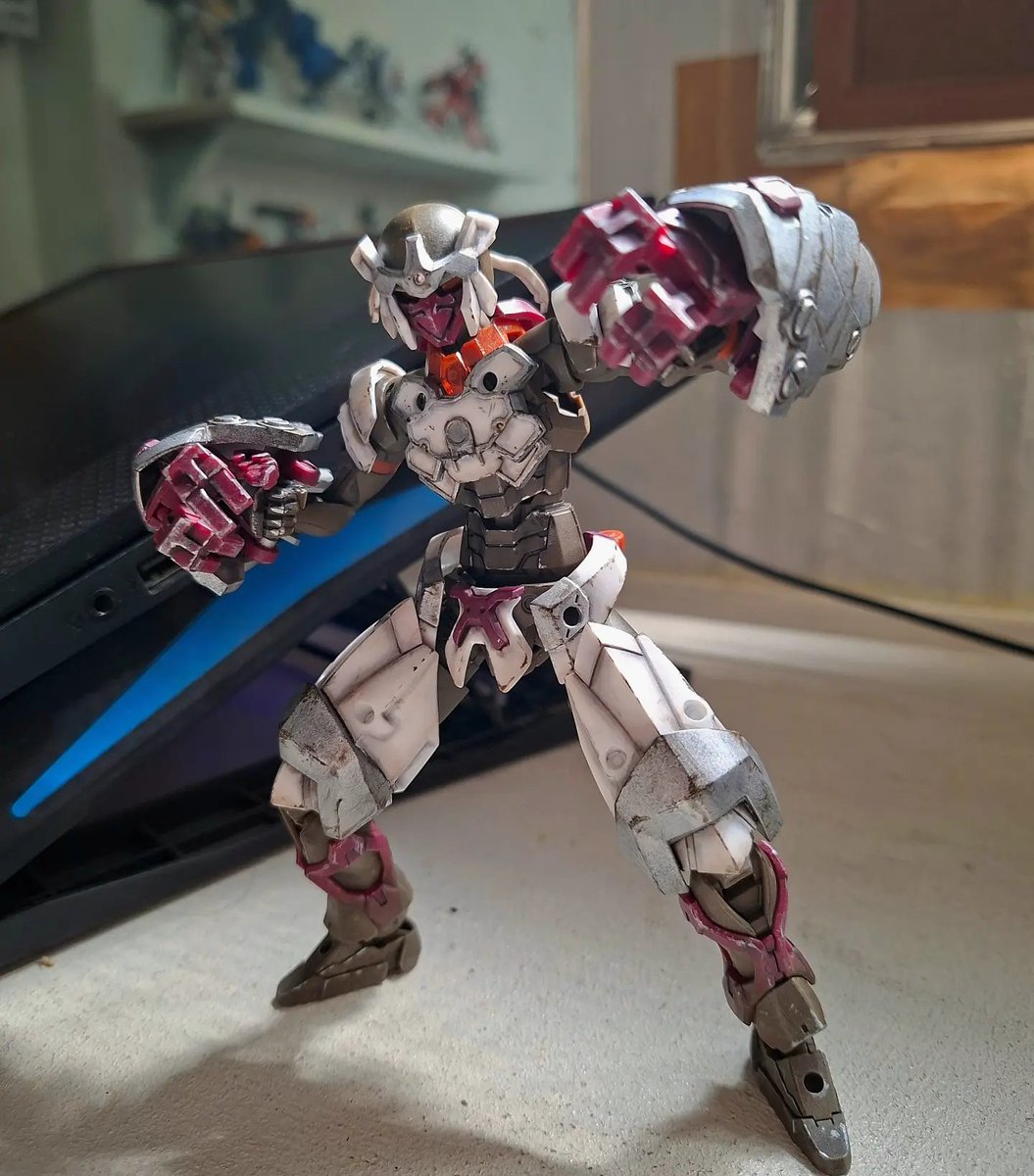 ellissantiago's tweet photo. 30MF Meteoric Irongrappler
#30minutesfantasy #meteoricirongrappler #鉄禍ノ武闘家 #bandaispirits #bandai https://t.co/AhXWAbPXqF