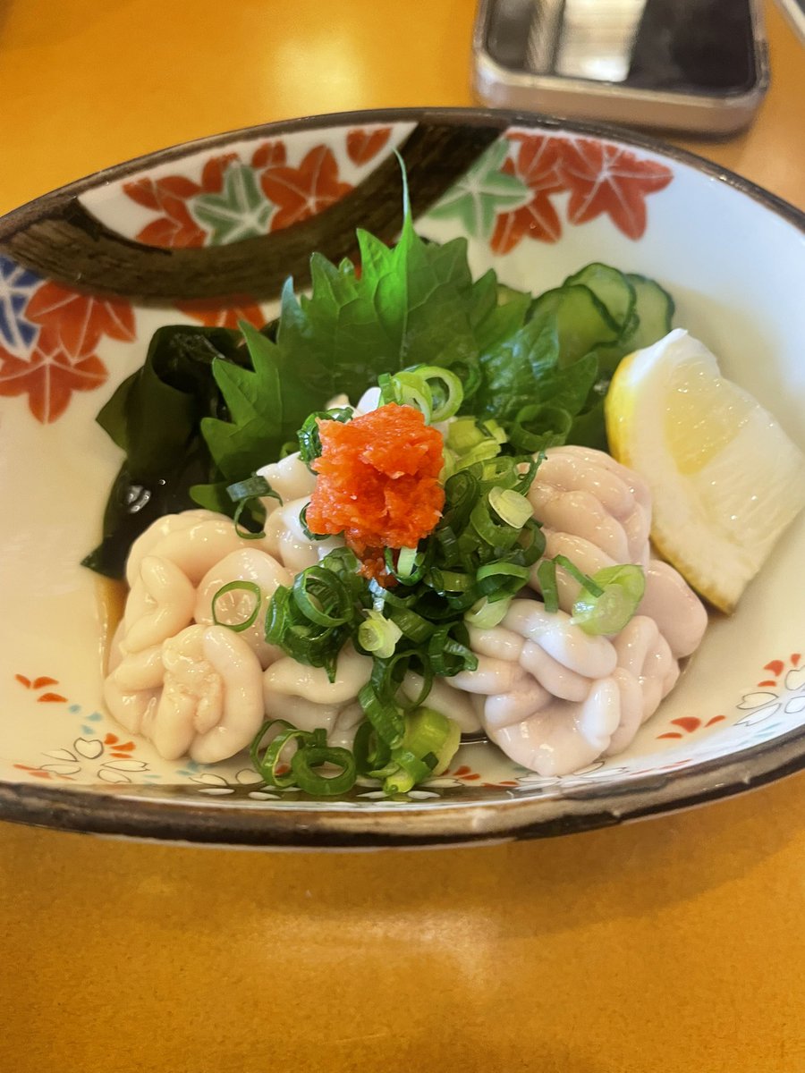 isr4z's tweet photo. うにとしらこ好きすぎる将来痛風になるきしかせん https://t.co/wkkVE4dpsB
