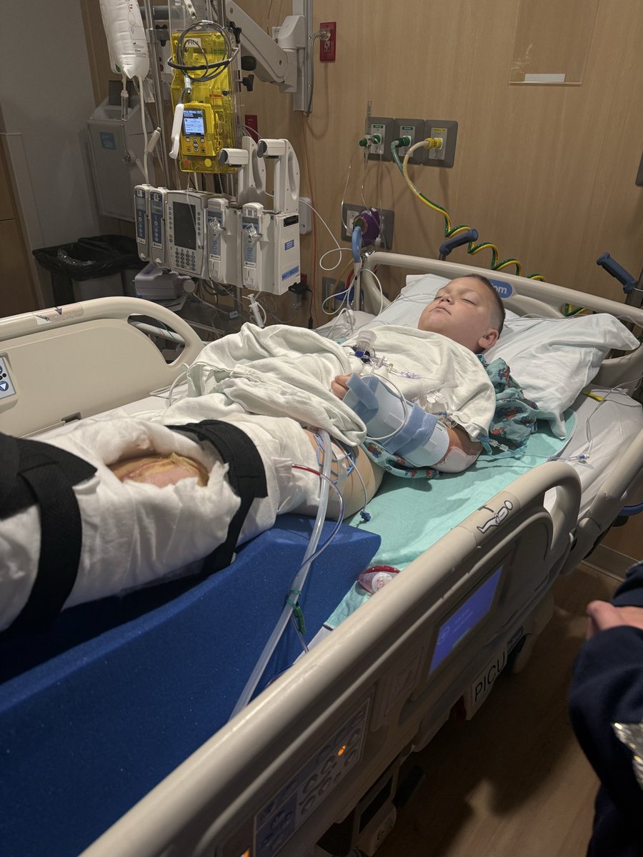 O999Shawn's tweet photo. @elonmusk please help as we could really use it. My son has been going through cancer treatment, surgeries, and recovery. He’s 8. My wife and I are trying to cover anything we can!! Thank you!! https://t.co/CTpkYnqvUJ https://t.co/794x8NfspQ