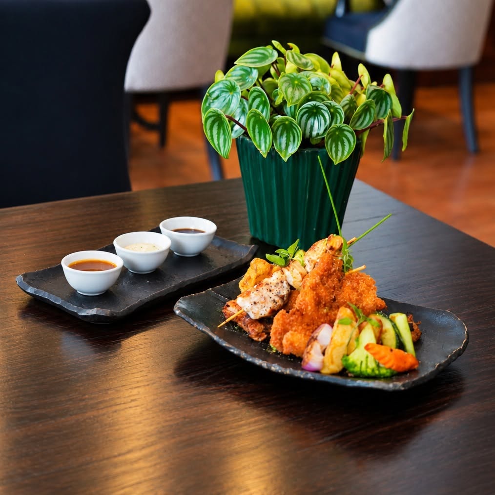 Grand_Hotel1's tweet photo. October Special Offer

For more details: +94 52 222 2881

#TheGrandHotel #GrandHotelNuwaraEliya #OctoberSpecialOffer #October2026 #NuwaraEliya #LittleEngland #SriLanka #LuxuryTravel #HeritageHotel https://t.co/O6UyqllbM9
