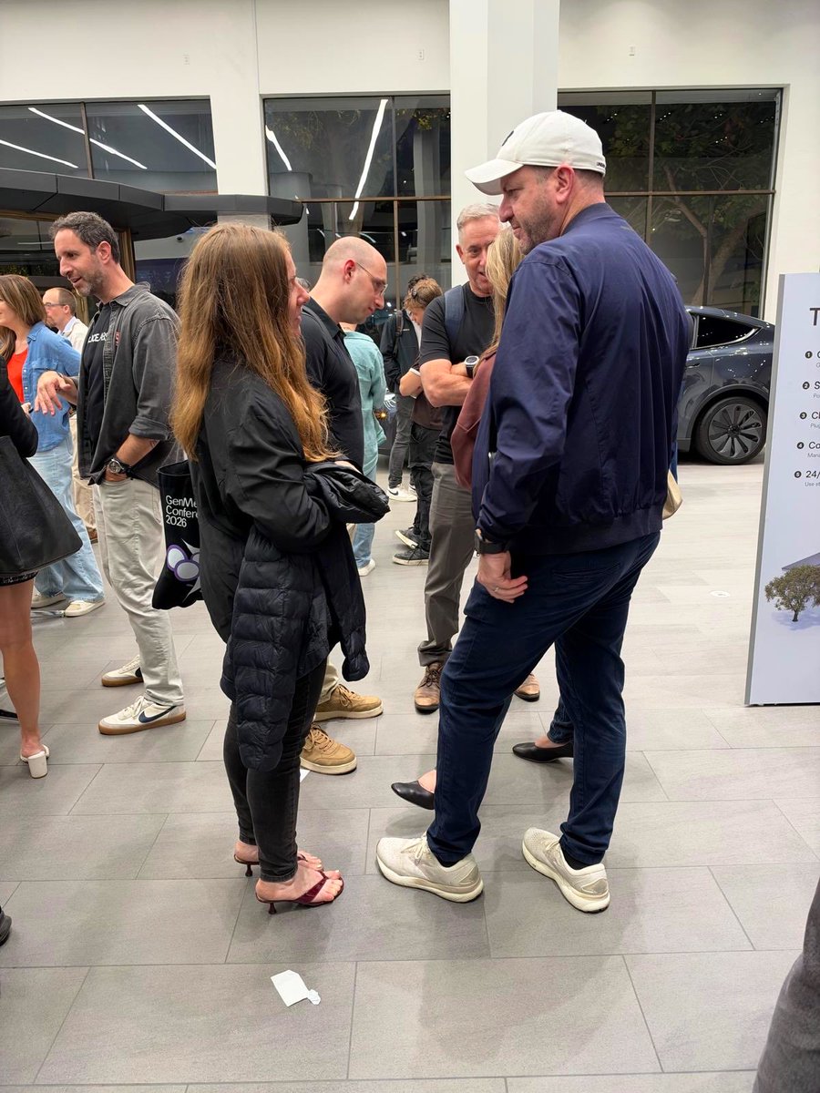 danielletichner's tweet photo. @Techweek_ @a16z DayII (jet lag) @AWS @deel  @Soma_Capital breakfast/bananamatcha 💣
@Techstars @Zendesk @digitalocean rooftop👌 
🇮🇱 night @Tesla 🏆
@Eon_io_ rockstars hosting one &amp; only @shaunmmaguire: quite a treat 🔥
VIP opening @agi_inc space👏🏻
Diary of a #matchaholic 🍵 https://t.co/vwhNrmULfM
