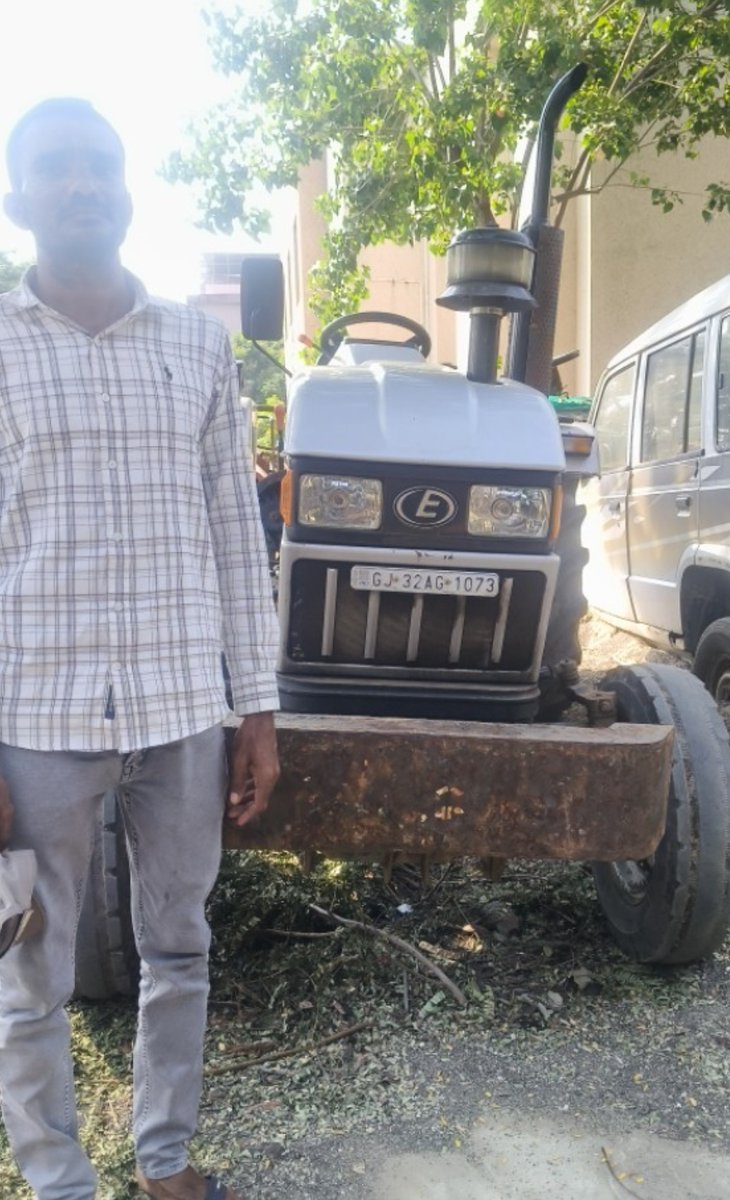 Geologist_Gir's tweet photo. કર્મચારીશ્રી: એન.એન.વરમોરા, જે.એન.રામદતી અને એ.એન.ડાભી. (તા.૦૬/૧૦/૨૦૨૬ સાંજના ૬:૦૦(PM) થી તા.૦૭/૧૦/૨૦૨૬ બપોરના ૧૨:૧૫(PM)સુધી ચેકિંગ દરમ્યાન)
��ીર સોમનાથ જિલ્લાના માનનીય કલેકટરશ્રી વાઘેલા સાહેબ તથા ભૂસ્તરશાસ્ત્રી સીધા માર્ગદર્શન હેઠળ ખાણ અને ખનીજ કચેરીની ટીમ દ્વારા @collectorgirsom https://t.co/Alr5K7TWKR