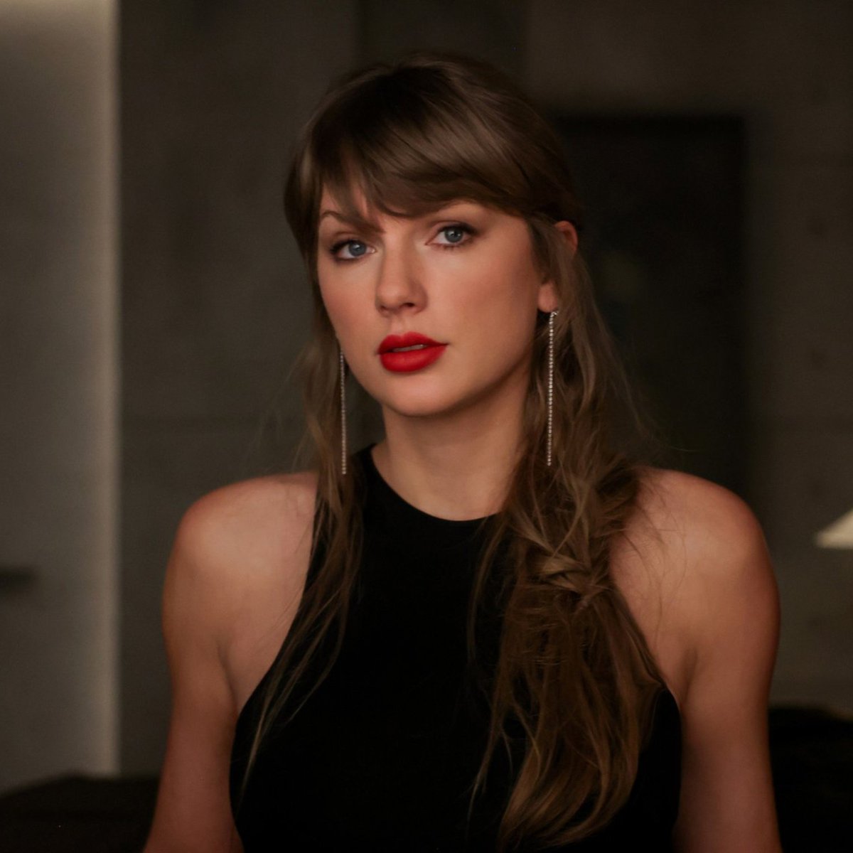 TSNews_13's tweet photo. 🏆| Taylor Swift’s “Patient Zero” is now the #1 most popular song on her Spotify profile.

— Surpassing “The Fate of Ophelia.” https://t.co/x6uh5kLurr