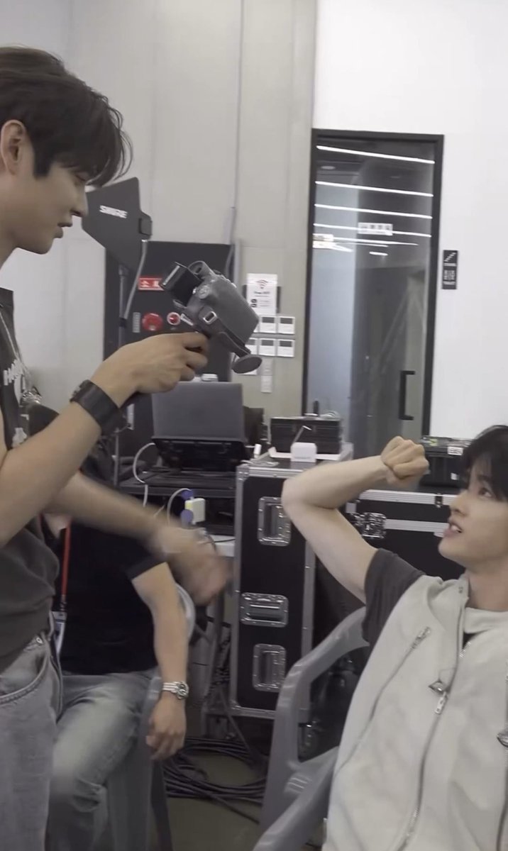 inadeepwater's tweet photo. เข้าใจ https://t.co/xmfhsqGkAt