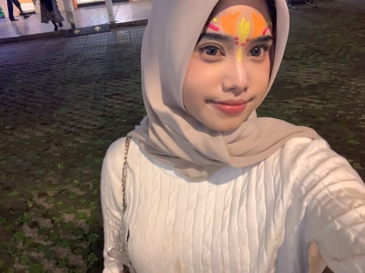 cacaaaAv tweet picture